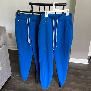 FIGS Scrub Pants Set of Two